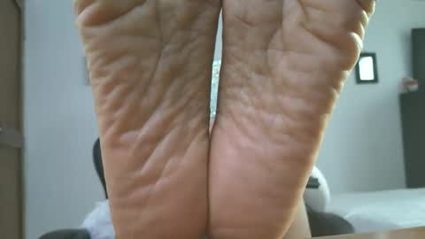 Lissafeethot online show from 11, 11, 2025