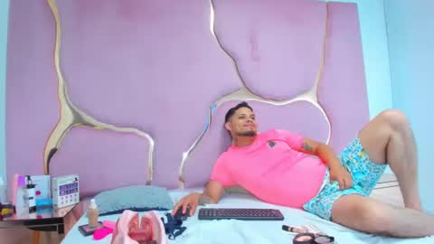 LISSA JHONS online show from 11, 1, 2025