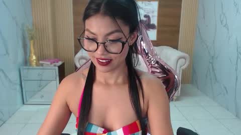 lissandra_s online show from 19, 9, 2025