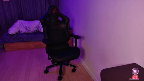 Lissa online show from 25, 2, 2025