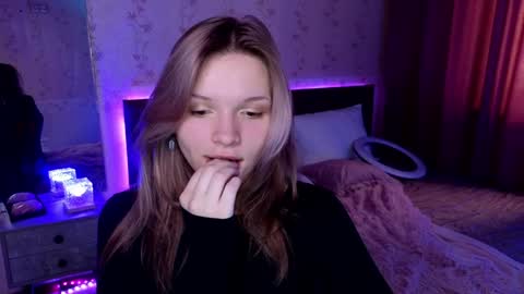 Snapshot of litabrom chatting on 18, 12, 2024 Lena online show from 18, 12, 2024
