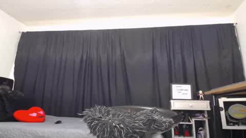 Snapshot of litas_secrets chatting on 25, 2, 2025 LITA a sexy milf online show from 25, 2, 2025