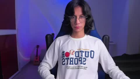 Snapshot of literateboy chatting on 11, 2, 2025 Literateboy online show from 11, 2, 2025