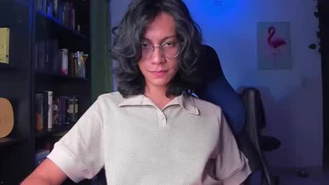 Snapshot of literateboy chatting on 15, 9, 2025 Literateboy online show from 15, 9, 2025