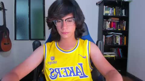 Literateboy online show from 15, 4, 2026