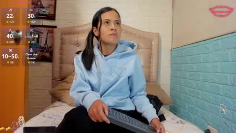 Snapshot of litlenessa_ chatting on 2, 5, 2026 VANESSA online show from 2, 5, 2026