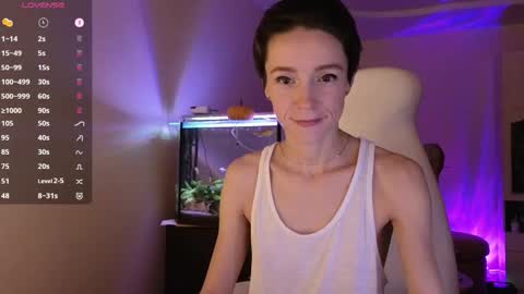 Snapshot of litllle_alis_a chatting on 16, 11, 2025 Alisa online show from 16, 11, 2025