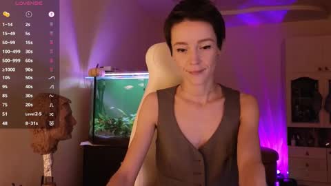 Snapshot of litllle_alis_a chatting on 26, 11, 2025 Alisa online show from 26, 11, 2025