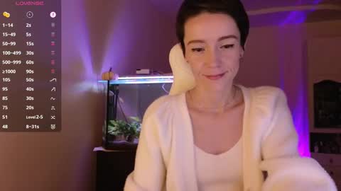 Snapshot of litllle_alis_a chatting on 30, 11, 2025 Alisa online show from 30, 11, 2025