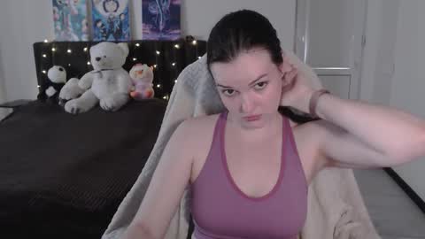 little__flowers online show from 16, 9, 2025