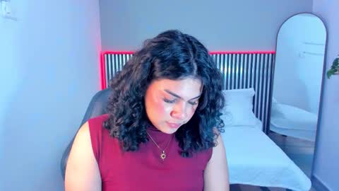 Snapshot of little_alli chatting on 8, 1, 2026 L I T T L E A L L I online show from 8, 1, 2026