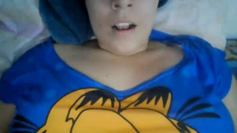 Snapshot of little_anef chatting on 28, 7, 2026 little_anef online show from 28, 7, 2026