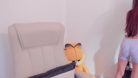 Snapshot of little_eli chatting on 10, 2, 2025 Help me reach 100 likes online show from 10, 2, 2025