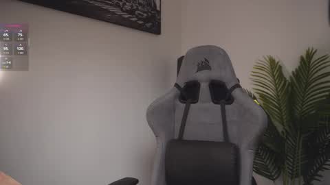 Help me reach 100 likes online show from 3, 3, 2026