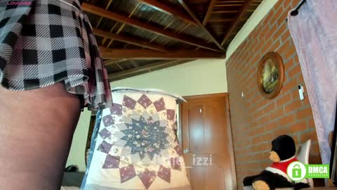 Izzi online show from 27, 2, 2026