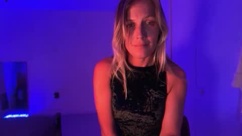 Snapshot of little_lies chatting on 7, 5, 2026 little lies online show from 7, 5, 2026