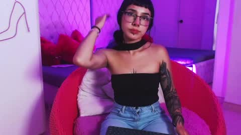 Paulette online show from 3, 6, 2026