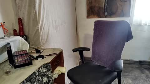 little_savage online show from 20, 1, 2025