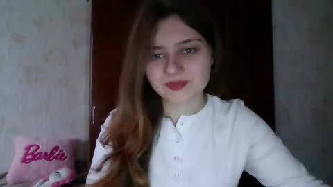 little_shygirl_ online show from 25, 1, 2025