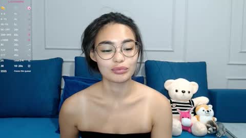 Snapshot of little_v1rgin_angel chatting on 27, 9, 2025 Kwan online show from 27, 9, 2025