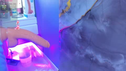 Snapshot of little_valentinaa chatting on 9, 4, 2026 little_valentinaa online show from 9, 4, 2026