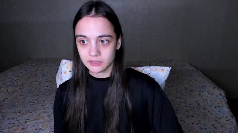 Snapshot of littleashleyy chatting on 21, 12, 2024 littleashleyy online show from 21, 12, 2024