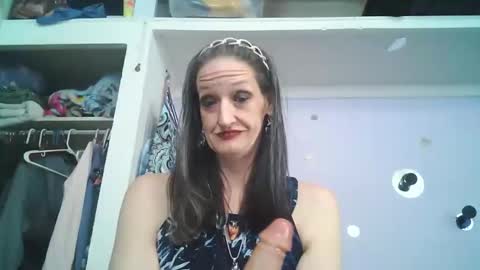 Snapshot of littlebigsquirt7945 chatting on 30, 3, 2026 Sady Jayne online show from 30, 3, 2026