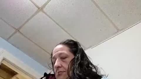 Snapshot of littlebigsquirt7945 chatting on 21, 4, 2026 Sady Jayne online show from 21, 4, 2026