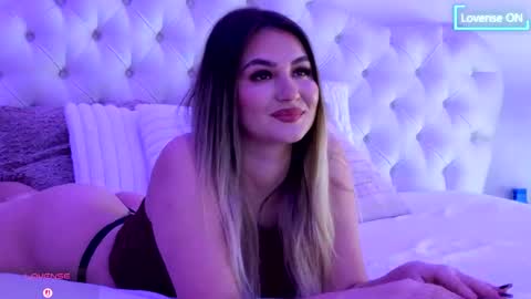 Snapshot of littleblondbunny chatting on 18, 3, 2026 littleblondbunny online show from 18, 3, 2026