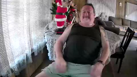 Littled83057 online show from 19, 12, 2024