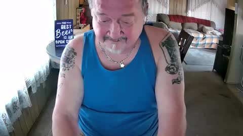 Littled83057 online show from 1, 2, 2025