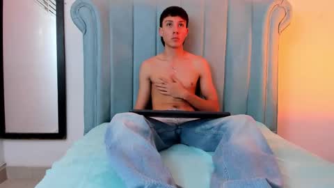 Snapshot of littledanny_ chatting on 13, 3, 2026 DANNY online show from 13, 3, 2026