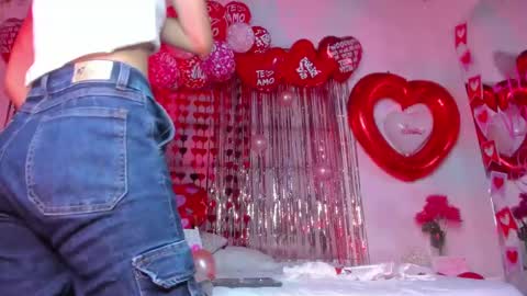 littlee_emma_ online show from 15, 2, 2025