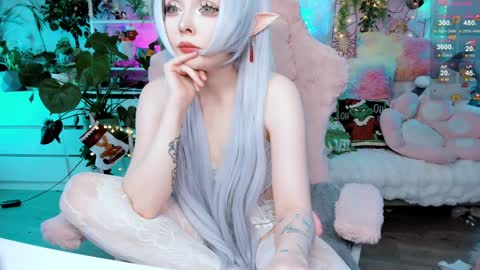 Snapshot of littleflufflepuff chatting on 4, 1, 2025 Riza Riri Puff  online show from 4, 1, 2025