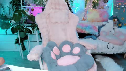 Snapshot of littleflufflepuff chatting on 3, 2, 2025 Riza Riri Puff  online show from 3, 2, 2025