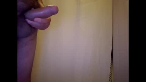 littleguyy888 online show from 15, 12, 2025