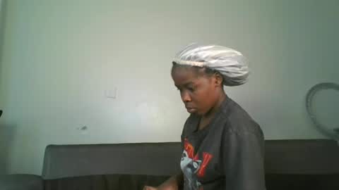 Snapshot of littlemariah chatting on 7, 7, 2026 littlemariah online show from 7, 7, 2026