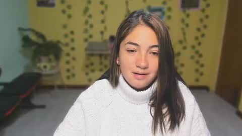 Snapshot of littleprety6969 chatting on 9, 4, 2026 Mia Wednesday to Sunday 730 am to 1030 am Colombian Hour D online show from 9, 4, 2026