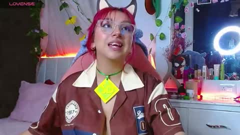 Snapshot of littlerouse_ chatting on 24, 10, 2025 Ruby Rouse online show from 24, 10, 2025