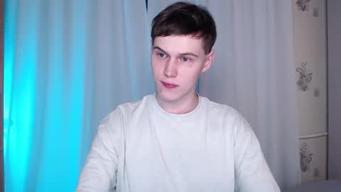 Snapshot of littlesadcabbage chatting on 4, 3, 2025 Sonnenschein online show from 4, 3, 2025