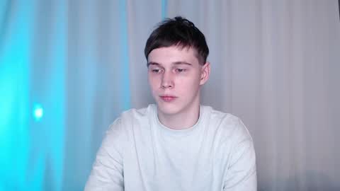 Snapshot of littlesadcabbage chatting on 7, 3, 2025 Sonnenschein online show from 7, 3, 2025