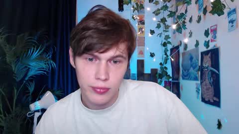 Snapshot of littlesadcabbage chatting on 16, 9, 2025 Sonnenschein online show from 16, 9, 2025