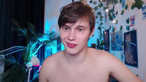 Snapshot of littlesadcabbage chatting on 26, 9, 2025 Sonnenschein online show from 26, 9, 2025