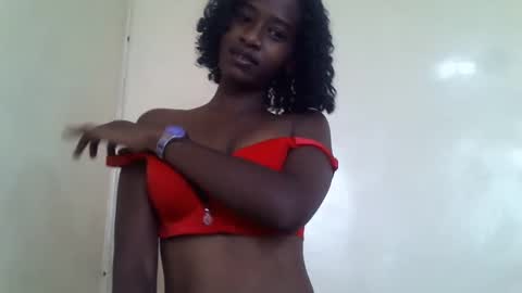 littlesandie online show from 7, 1, 2025