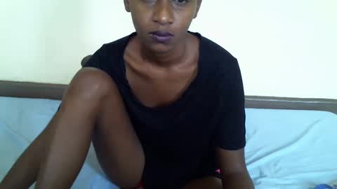 littlesandie online show from 8, 2, 2025