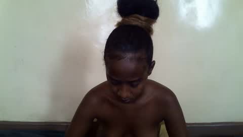 littlesandie online show from 24, 2, 2025