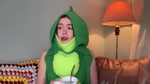 Little Sugar Pea  online show from 12, 1, 2025