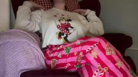 Little Sugar Pea  online show from 21, 11, 2025