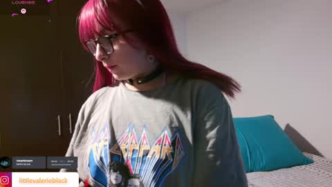 Snapshot of littlevalerie chatting on 9, 4, 2026 Valerie online show from 9, 4, 2026