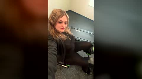 Nina online show from 30, 3, 2026